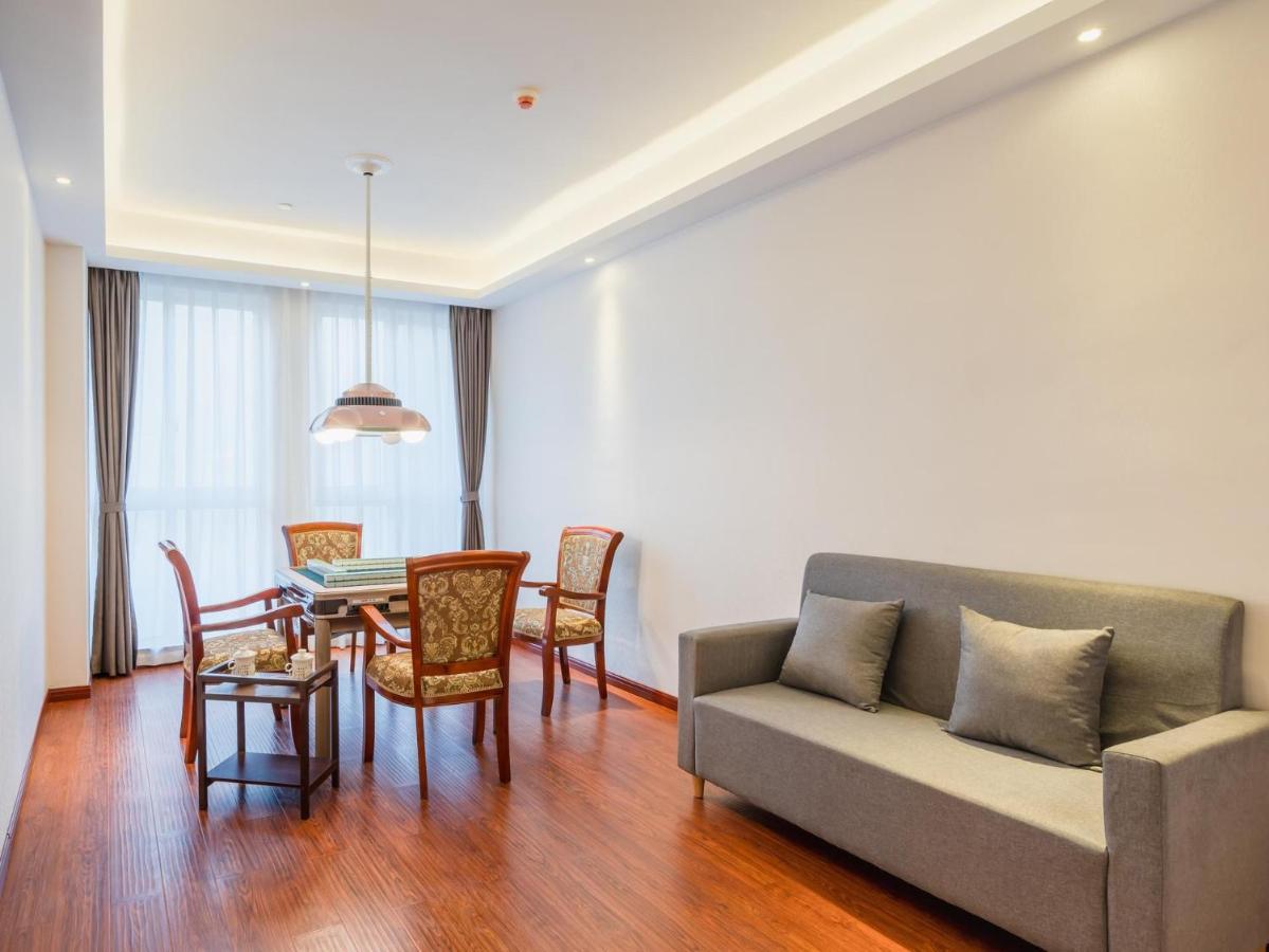 Lavande Hotel Luzhou Wanda Plaza Southwest Commercial City Exterior foto